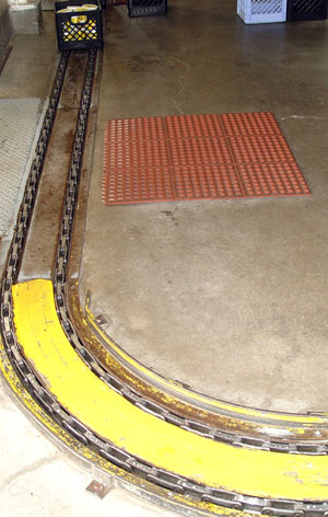 Dairy Case Conveyor Chain